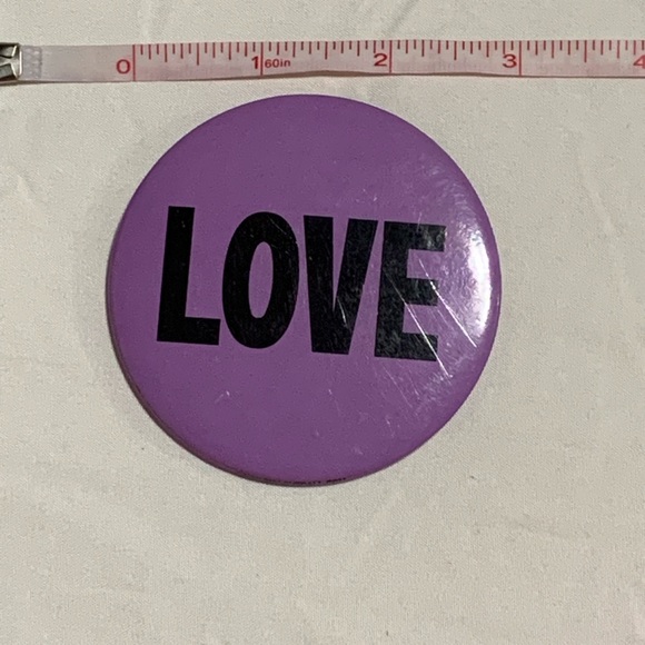 🔥LOVE & HOPE buttons. - Picture 2 of 4